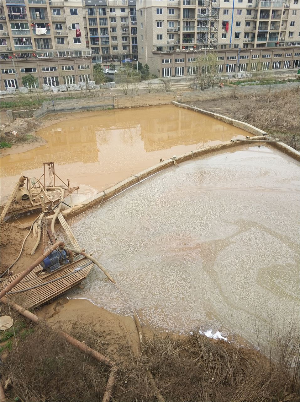 芦山沉淀池淤泥清理-厂区废水池淤泥清淤