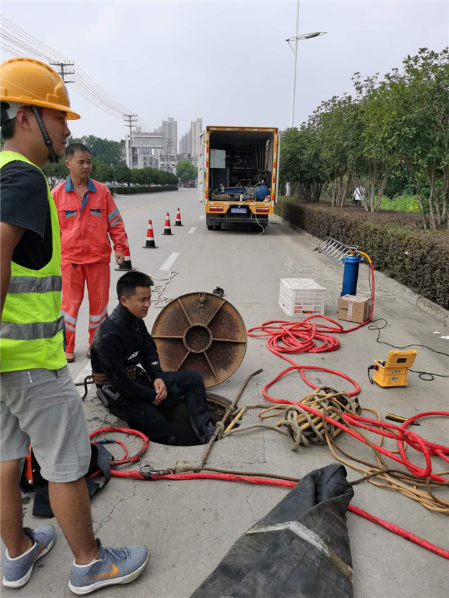 芦山翻衬法管道修复技术主要工序