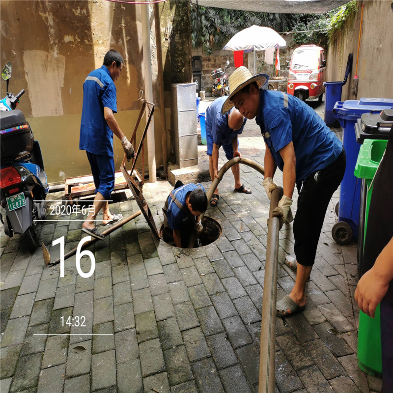 芦山清理化粪池-管道清洗